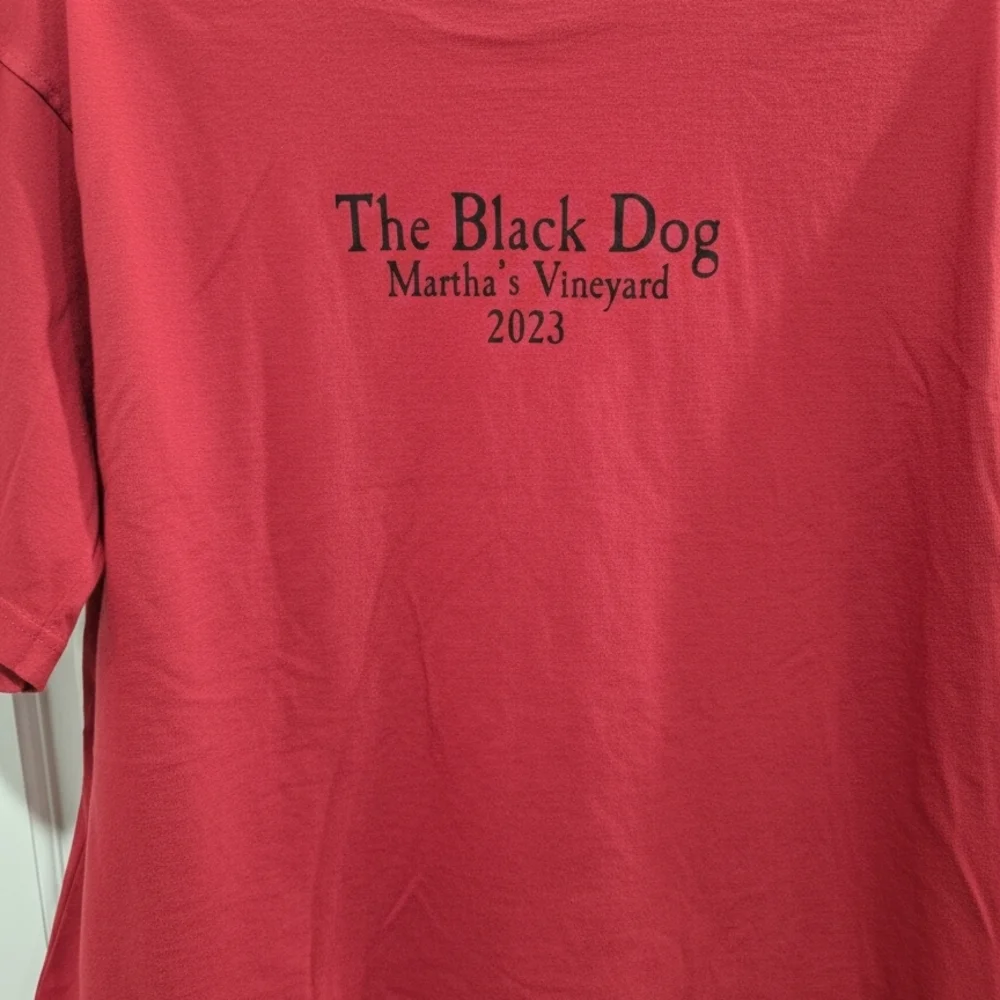 The Black Dog Red T-Shirt with Black Graphic - Picture 2 of 3